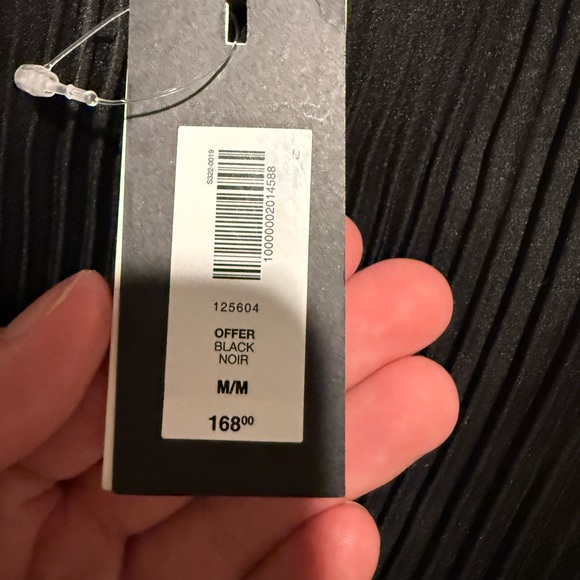 New tags black Aritzia strapless dress - Picture 6 of 7